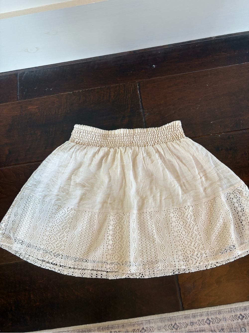Joe Benbasset Cream Lace-Trim Smocked Waist Skater Skirt